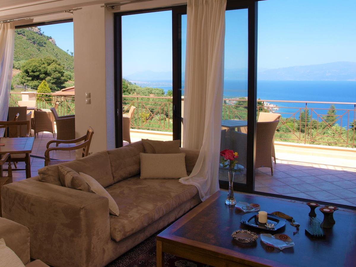 Hotel Theasi Diakopto Extérieur photo